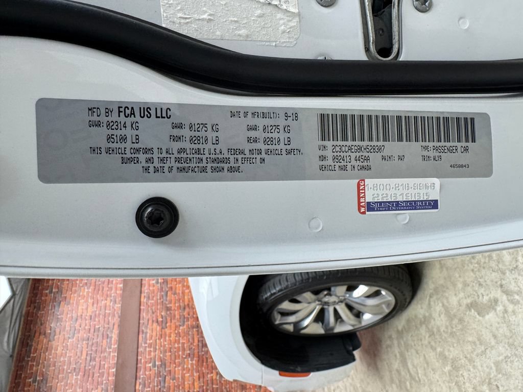 Used 2019 Chrysler 300 Limited RWD image 30