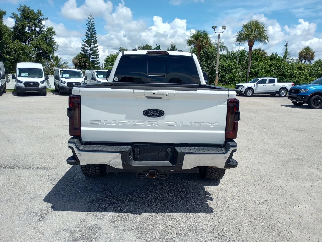 Certified 2025 Ford F250 Lariat w/ Lariat Ultimate Package AWD/4WD image 6