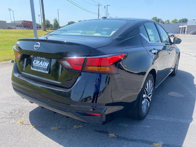 Used 2025 Nissan Altima 2.5 SV FWD image 7
