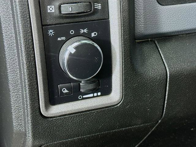 Used 2018 RAM 2500 Tradesman w/ Chrome Appearance Group AWD/4WD image 10