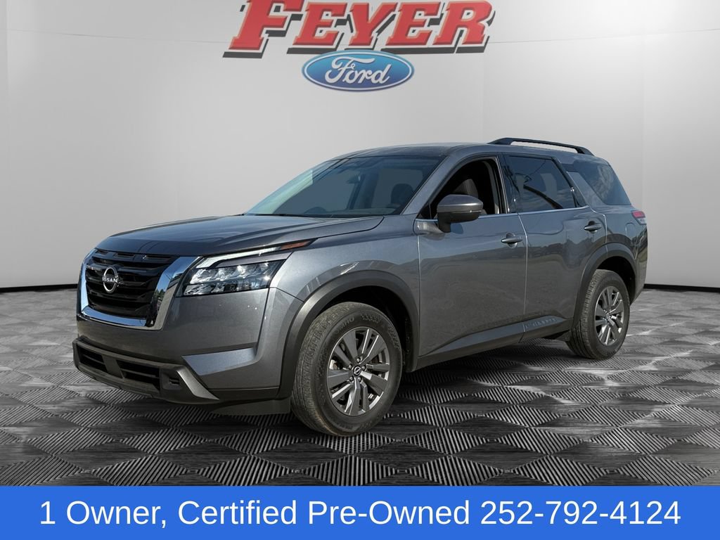 Used 2025 Nissan Pathfinder SV AWD/4WD image 1