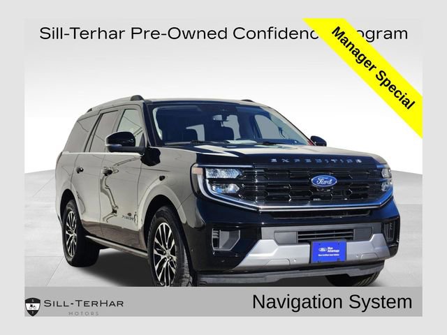 Certified 2025 Ford Expedition Platinum image 1
