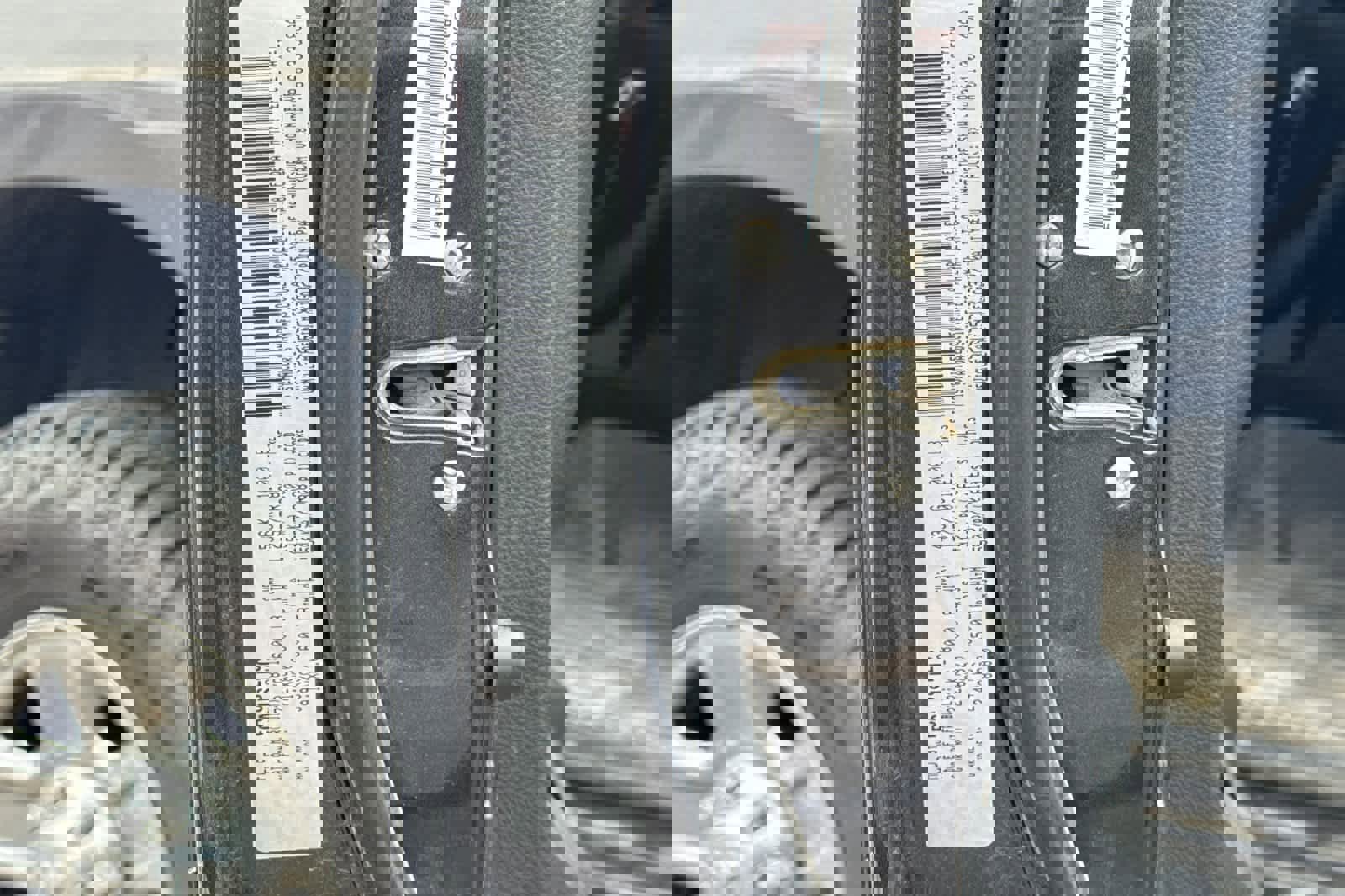 Used 2018 RAM 2500 Tradesman w/ Chrome Appearance Group image 2