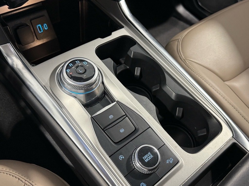 Certified 2024 Ford Explorer XLT w/ Equipment Group 202A image 17