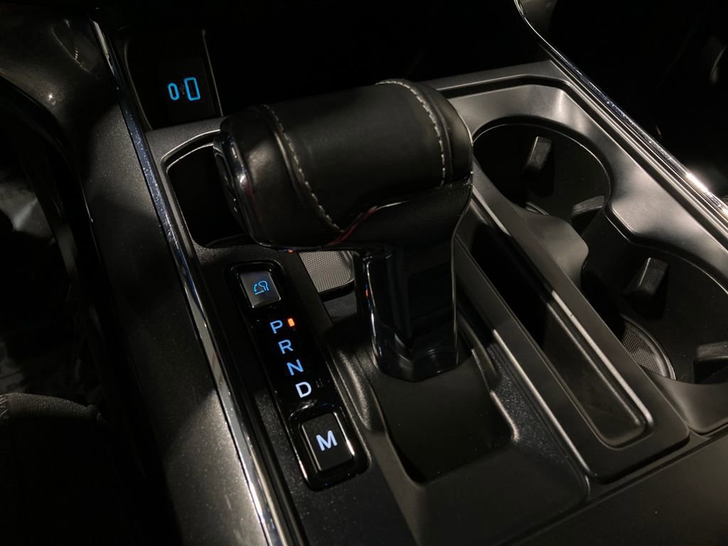 Certified 2022 Ford F150 XLT w/ Equipment Group 302A High image 30