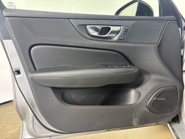 Used 2025 Volvo S60 B5 Core AWD/4WD image 16