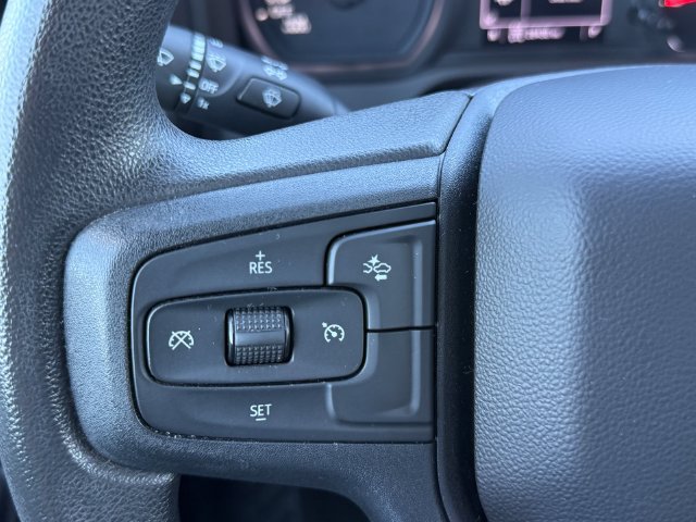 Used 2022 Chevrolet Silverado 1500 Custom Trail Boss AWD/4WD image 19
