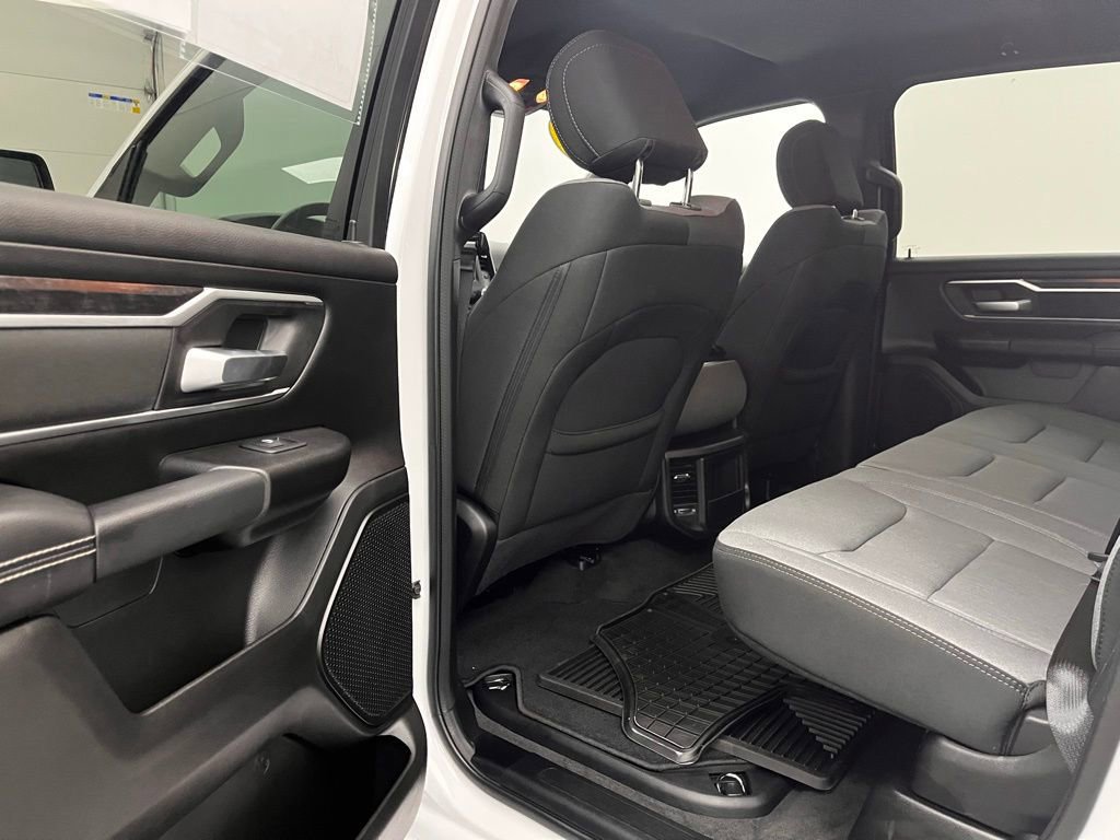 Used 2023 RAM 1500 Big Horn image 29