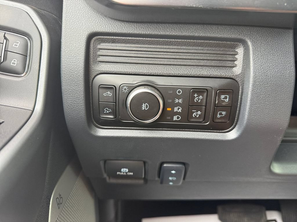 Certified 2026 Ford F250 Lariat AWD/4WD image 35