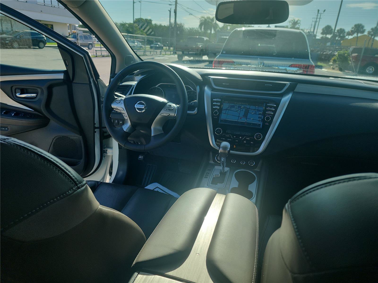 Used 2017 Nissan Murano Platinum w/ Platinum Technology Package FWD image 22