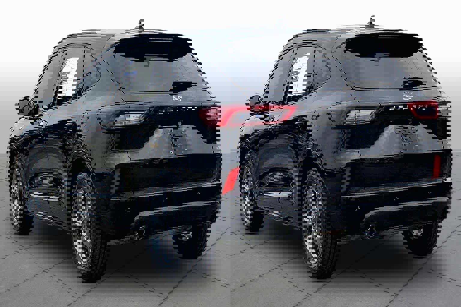 Certified 2023 Ford Escape ST-Line w/ Tech Pack #1 FWD image 2