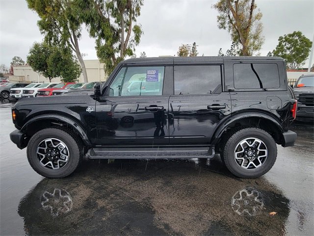Certified 2025 Ford Bronco Outer Banks image 2
