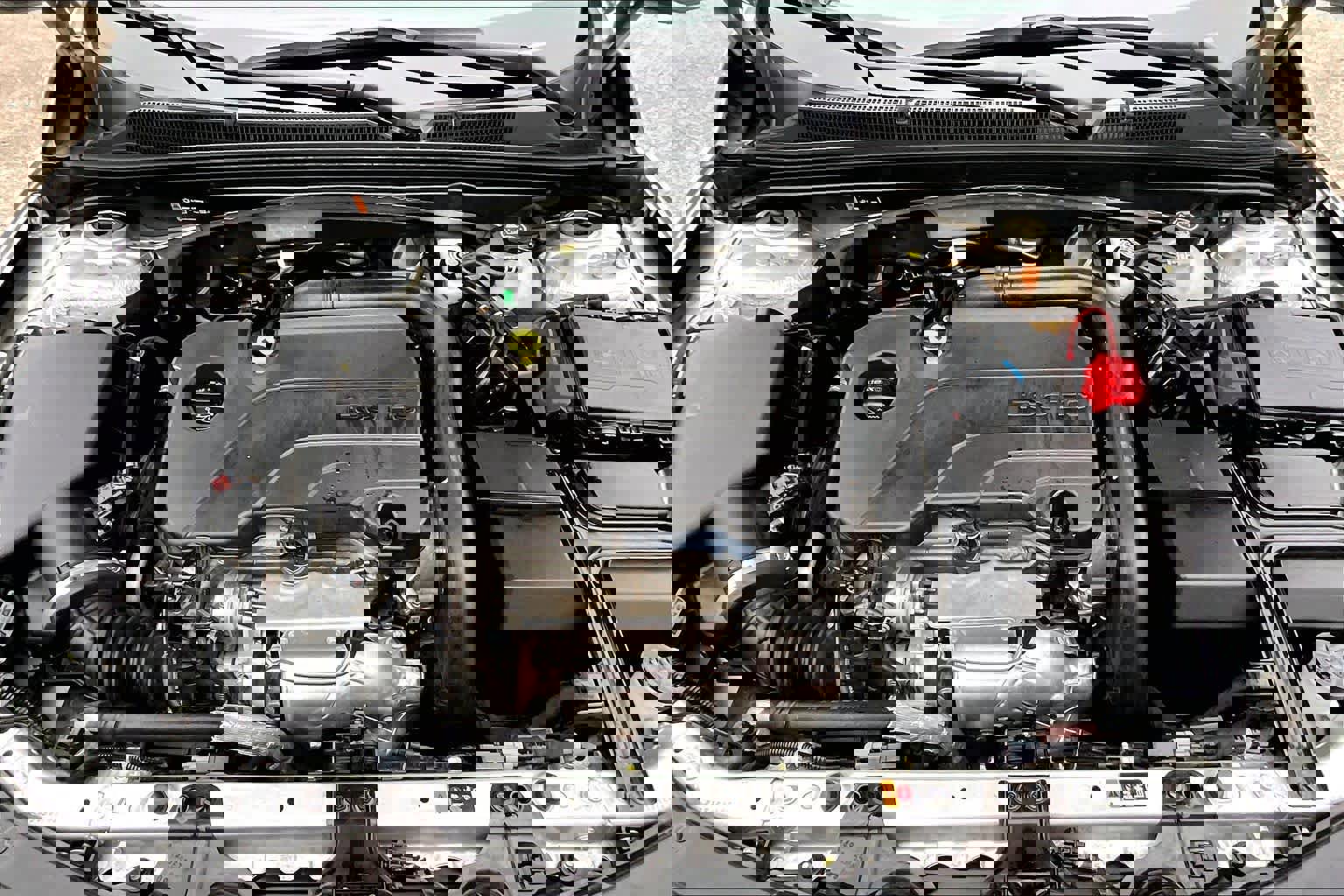 Used 2022 Chevrolet Malibu RS image 32