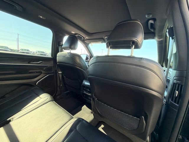 Used 2023 Jeep Grand Cherokee L Overland AWD/4WD image 21