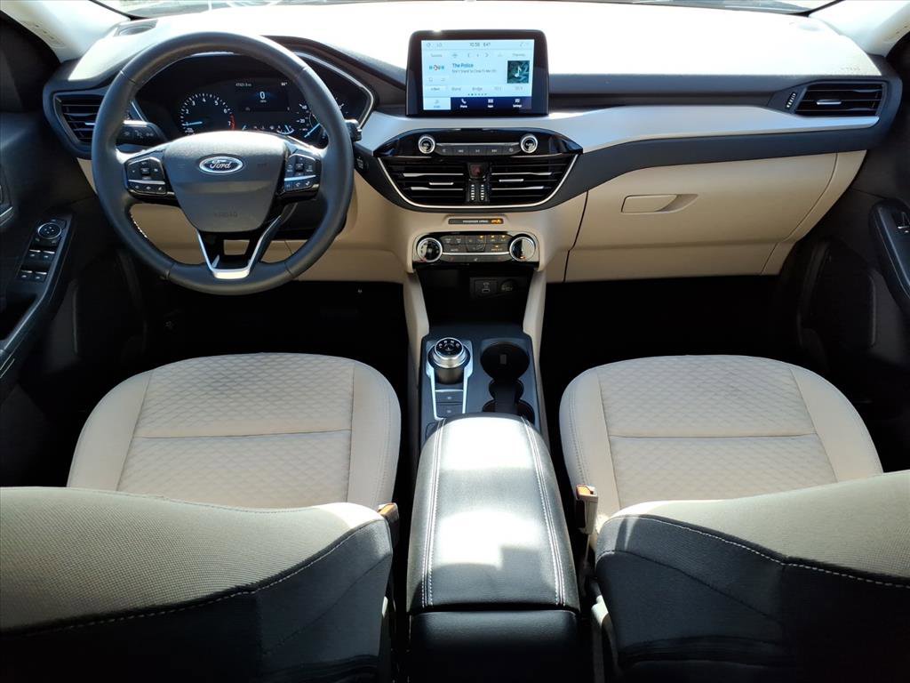 Certified 2022 Ford Escape SE w/ Cold Weather Package image 11