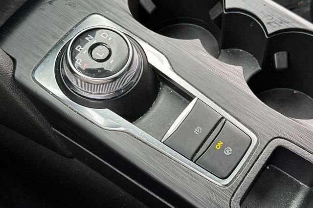 Certified 2023 Ford Escape SE w/ PHEV Premium Package image 20