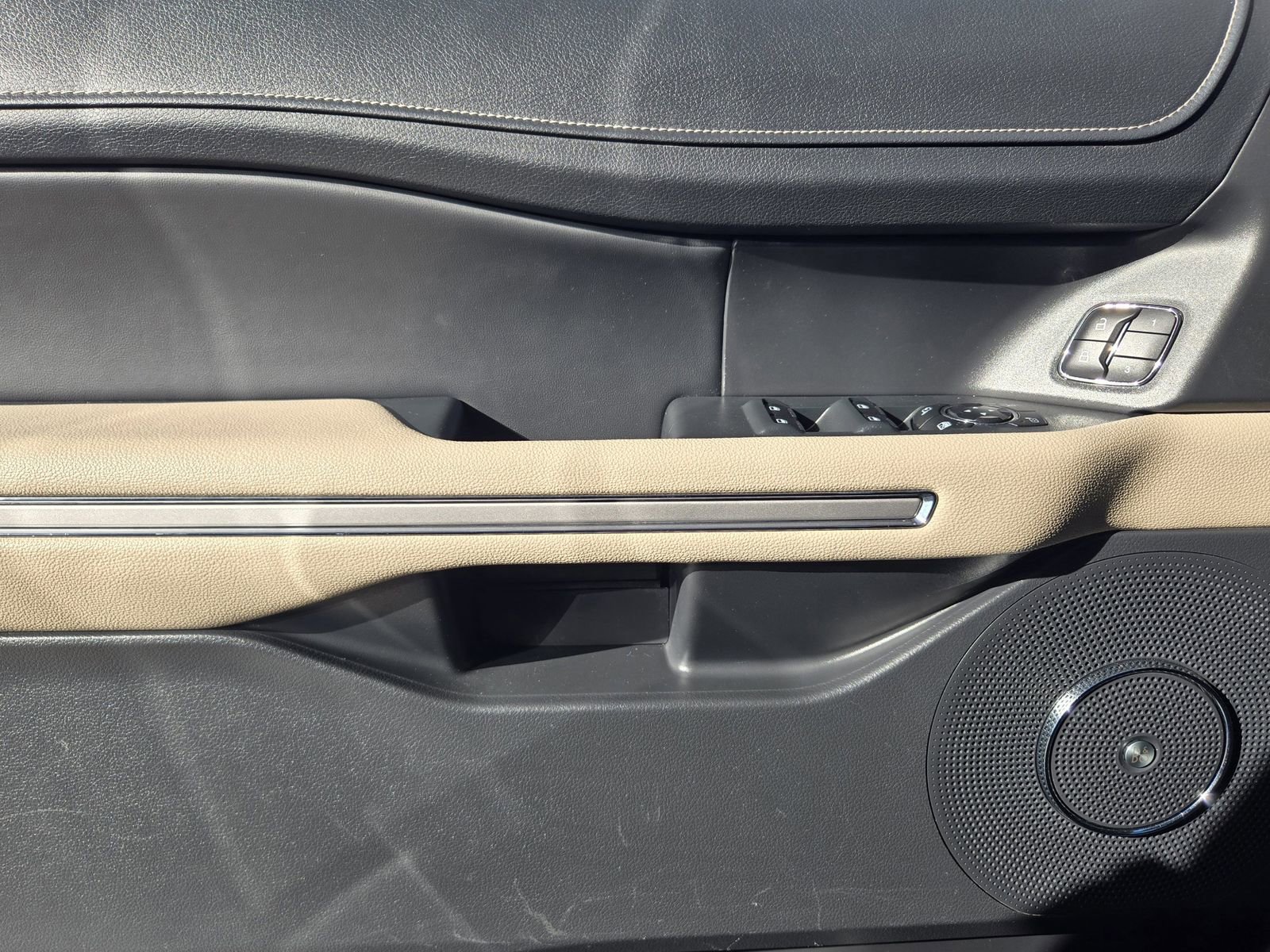 Certified 2024 Ford Expedition Max Limited image 24