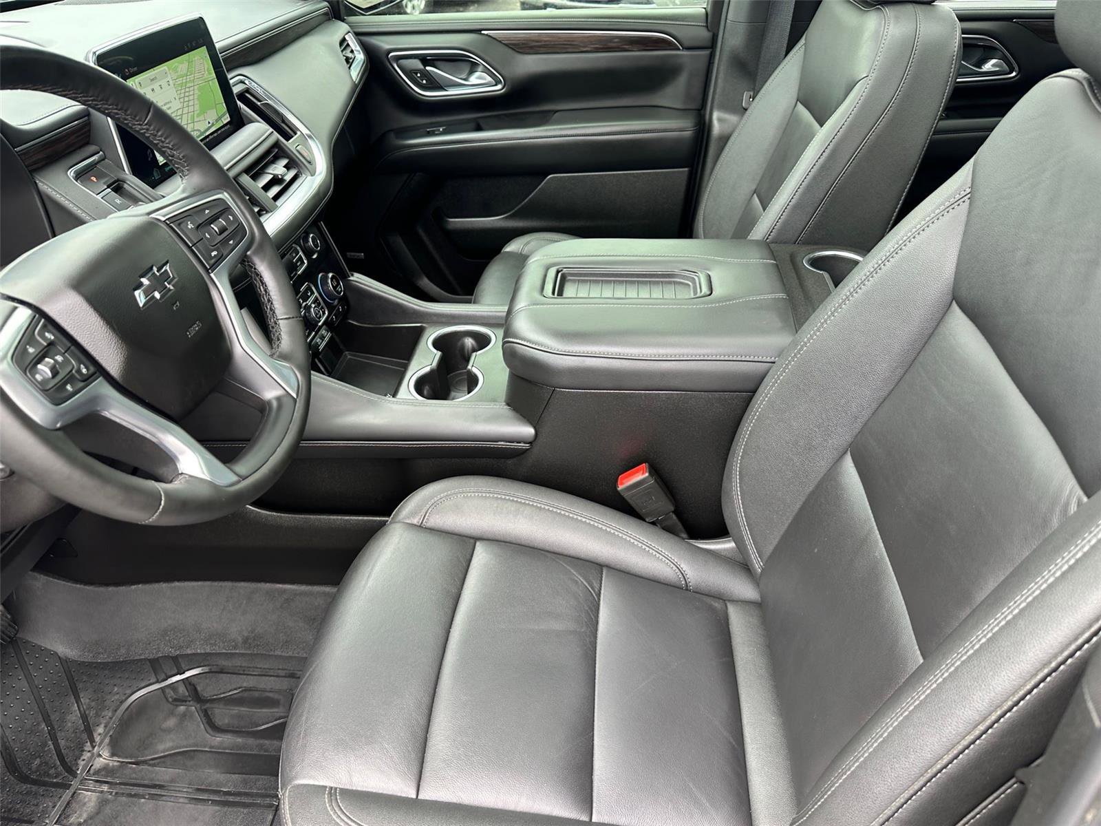 Used 2024 Chevrolet Tahoe Z71 w/ Luxury Package image 12