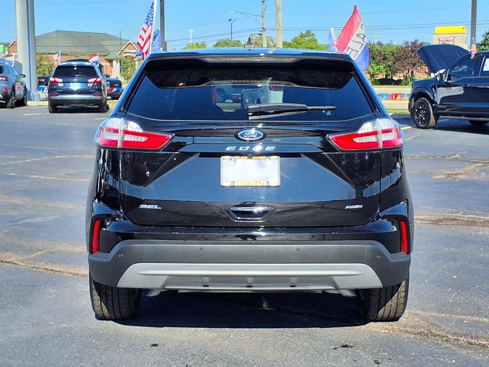 Certified 2024 Ford Edge SEL w/ Convenience Package AWD/4WD image 23