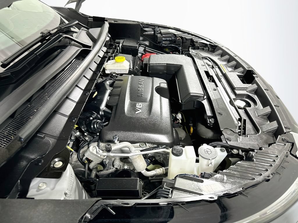 Used 2023 Nissan Pathfinder SL AWD/4WD image 26