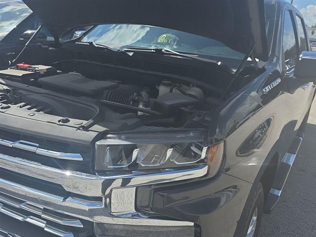 Used 2021 Chevrolet Silverado 1500 LTZ w/ Safety Package II RWD image 13