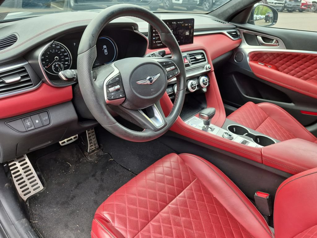 Used 2022 Genesis G70 3.3T Launch Edition AWD/4WD image 15