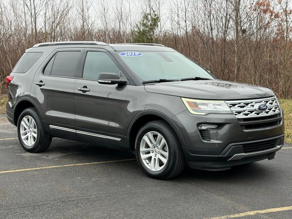 Certified 2019 Ford Explorer XLT w/ Equipment Group 201A