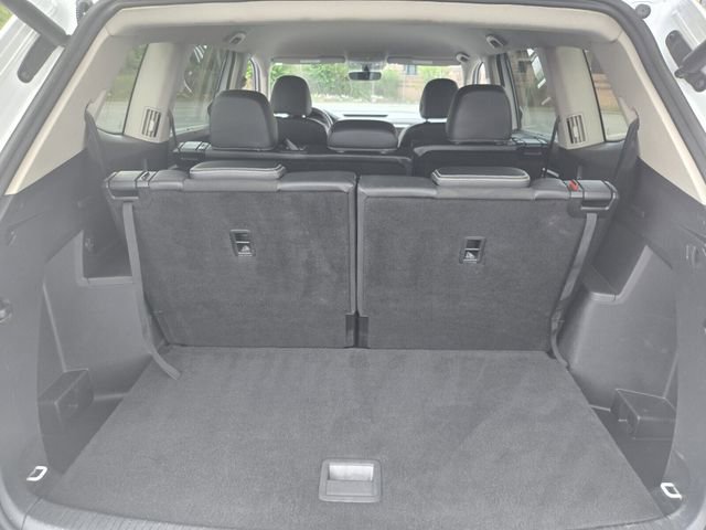 Used 2021 Volkswagen Atlas SE FWD image 17