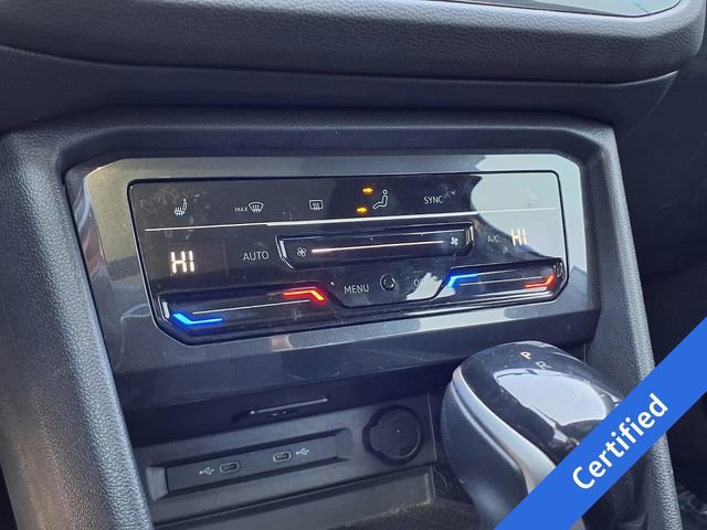 Used 2024 Volkswagen Tiguan SE R-Line AWD/4WD image 17