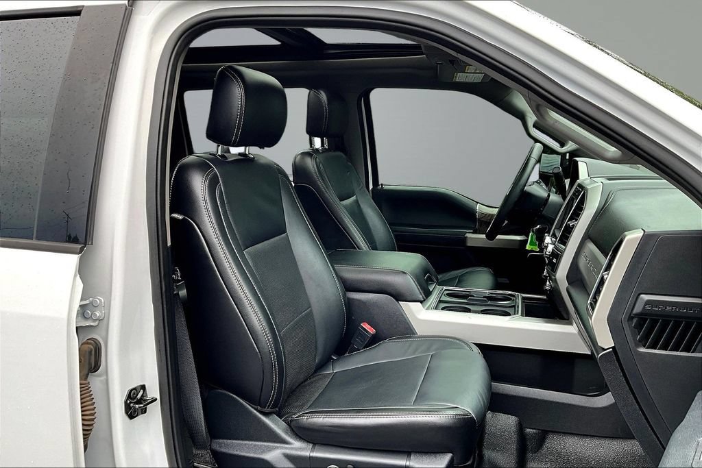 Certified 2019 Ford F250 Lariat w/ Lariat Value Package AWD/4WD image 33