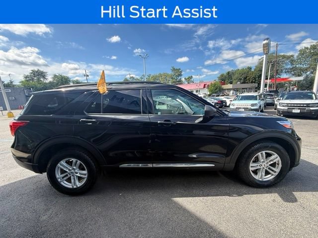 Certified 2023 Ford Explorer XLT AWD/4WD image 9