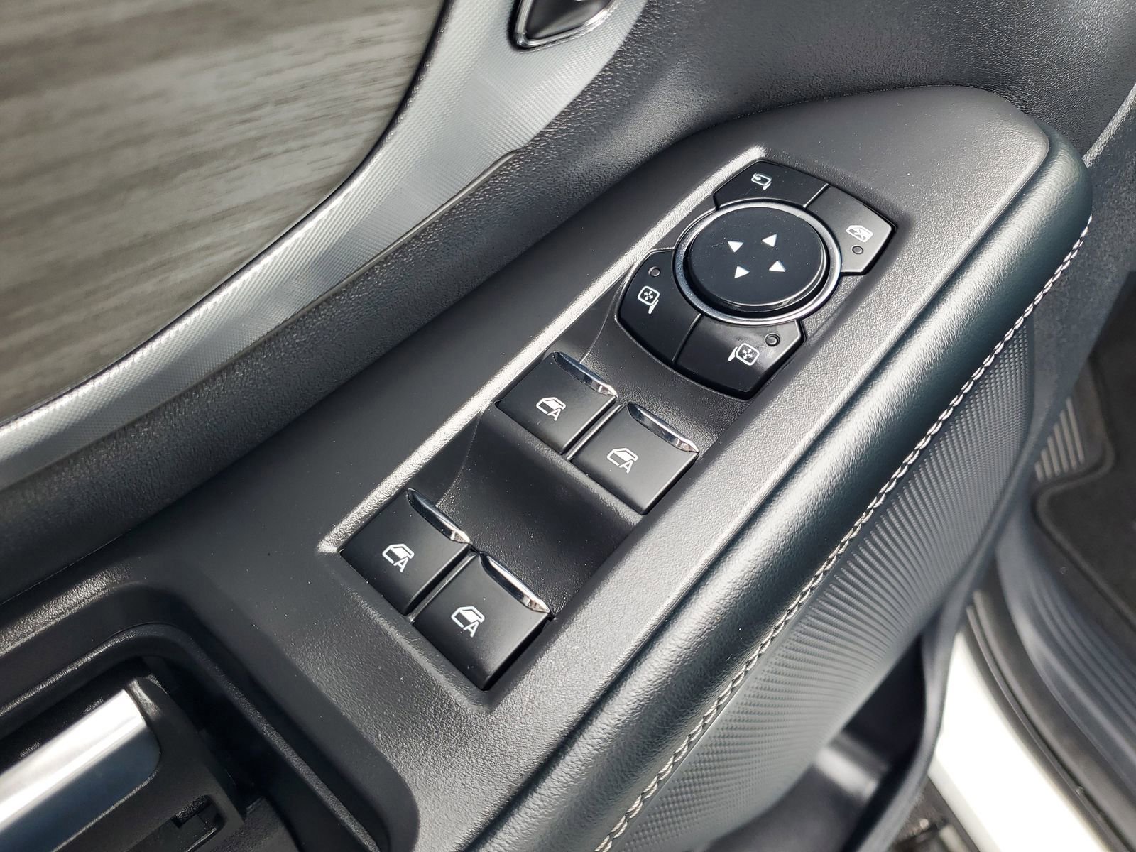 Certified 2025 Ford Expedition Platinum image 17