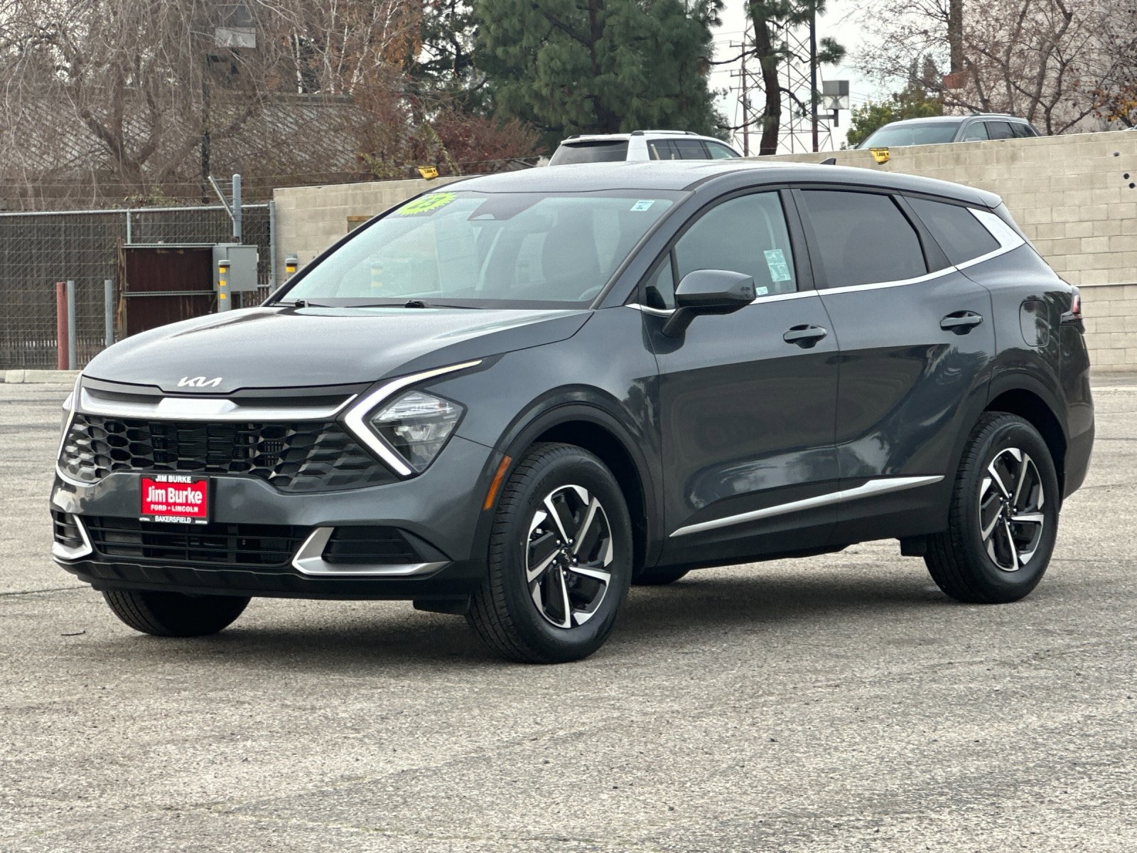 Used 2023 Kia Sportage LX image 8