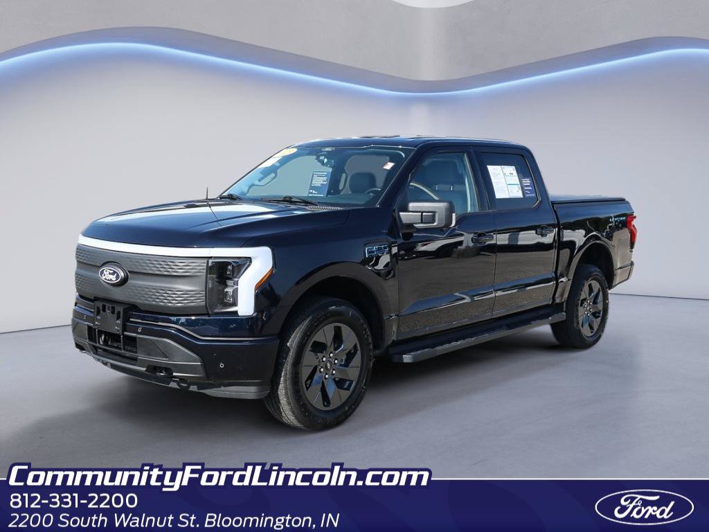 Certified 2025 Ford F150 Lightning Flash AWD/4WD image 1