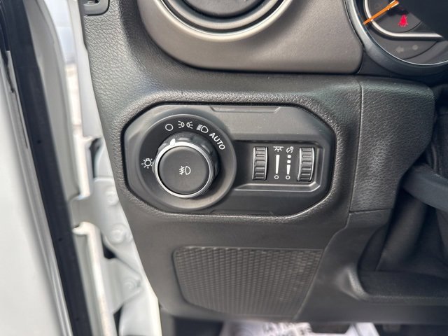 Used 2020 Jeep Wrangler Sport image 24