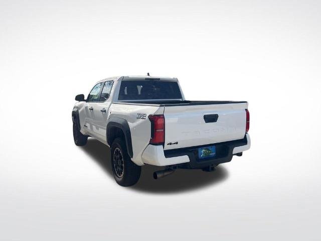 Used 2024 Toyota Tacoma TRD Off-Road AWD/4WD image 6
