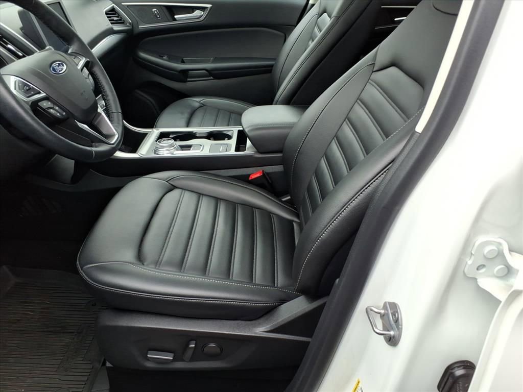 Certified 2022 Ford Edge SEL w/ Convenience Package image 12
