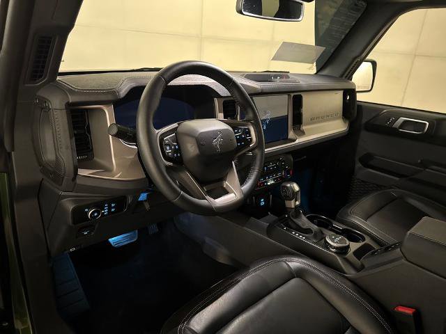 Certified 2025 Ford Bronco Outer Banks AWD/4WD image 4