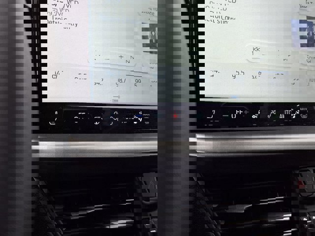 Certified 2023 Ford Escape Active w/ Tech Pack #2 image 7