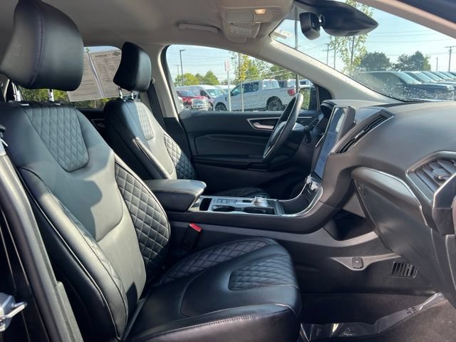 Certified 2024 Ford Edge Titanium w/ Equipment Group 301A AWD/4WD image 12