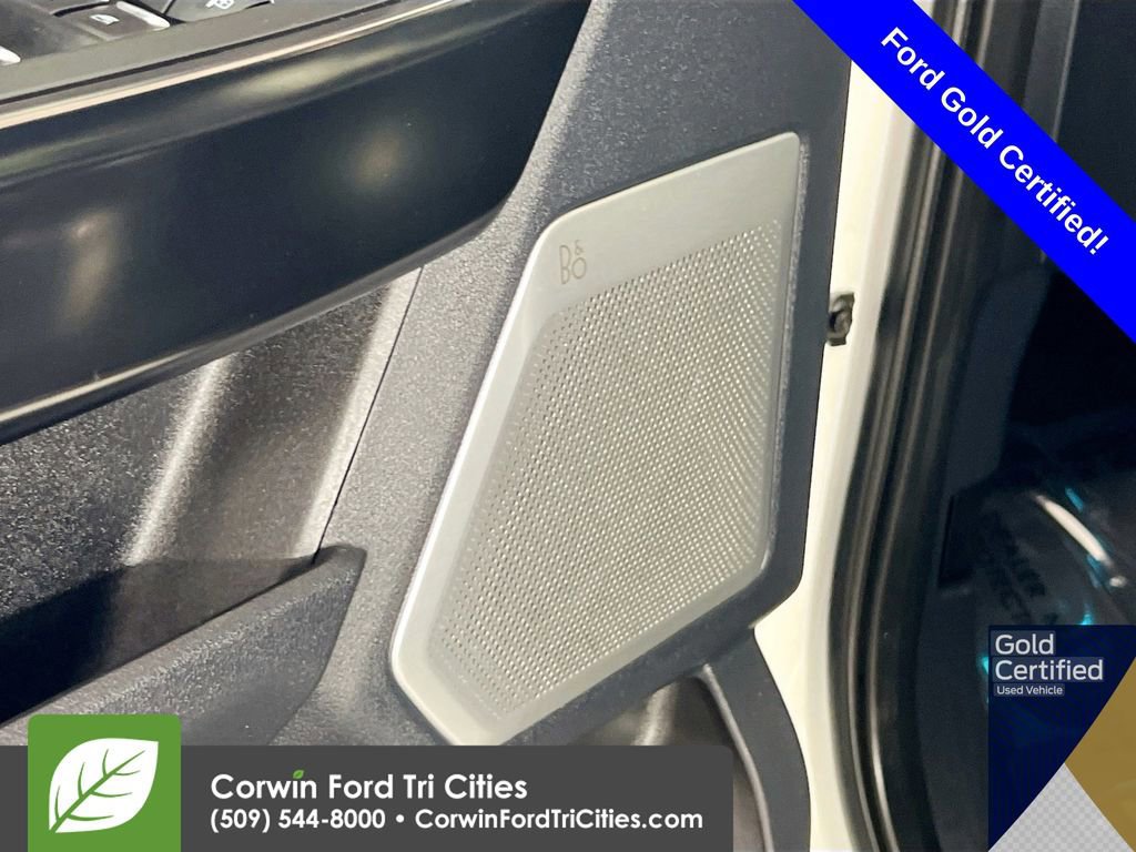 Certified 2023 Ford F350 Platinum AWD/4WD image 16