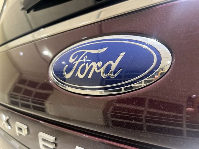 Certified 2023 Ford Expedition XLT RWD image 30
