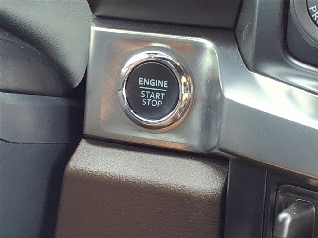 Certified 2025 Ford F450 King Ranch w/ Chrome Package image 16