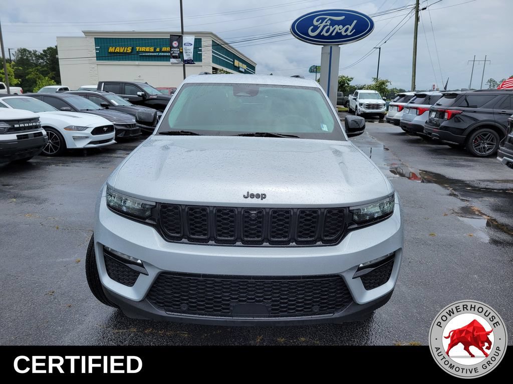 Used 2023 Jeep Grand Cherokee Limited w/ Luxury Tech Group II RWD image 9