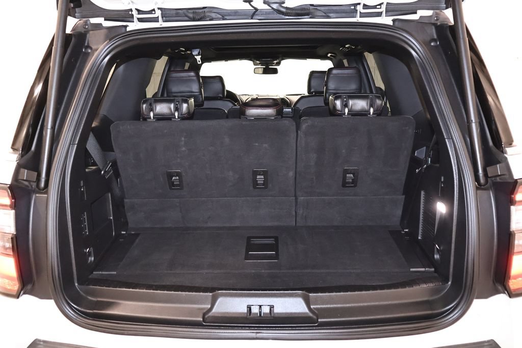 Certified 2020 Ford Expedition Limited w/ Equipment Group 303A AWD/4WD image 41