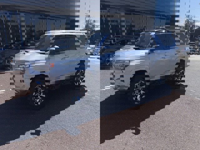 Used 2021 Toyota 4Runner TRD Off-Road image 4