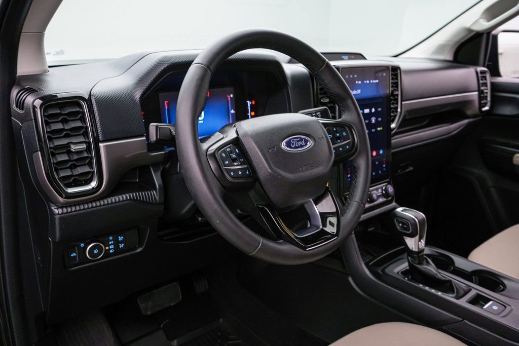 Certified 2024 Ford Ranger XLT w/ Technology Package image 13