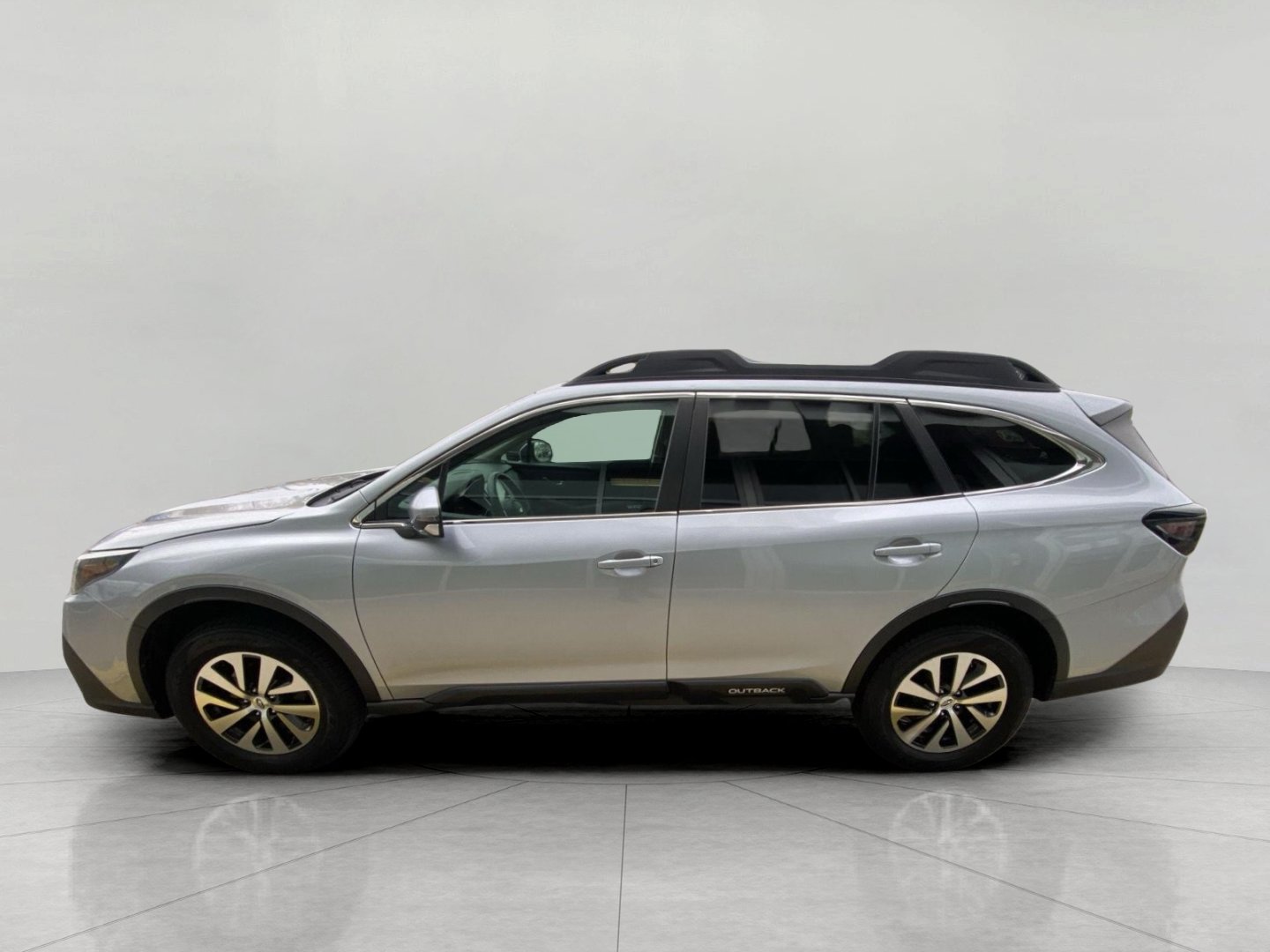 Used 2022 Subaru Outback Premium AWD/4WD image 7