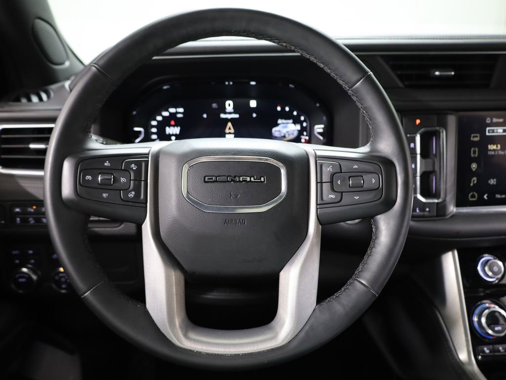 Used 2023 GMC Yukon Denali image 10