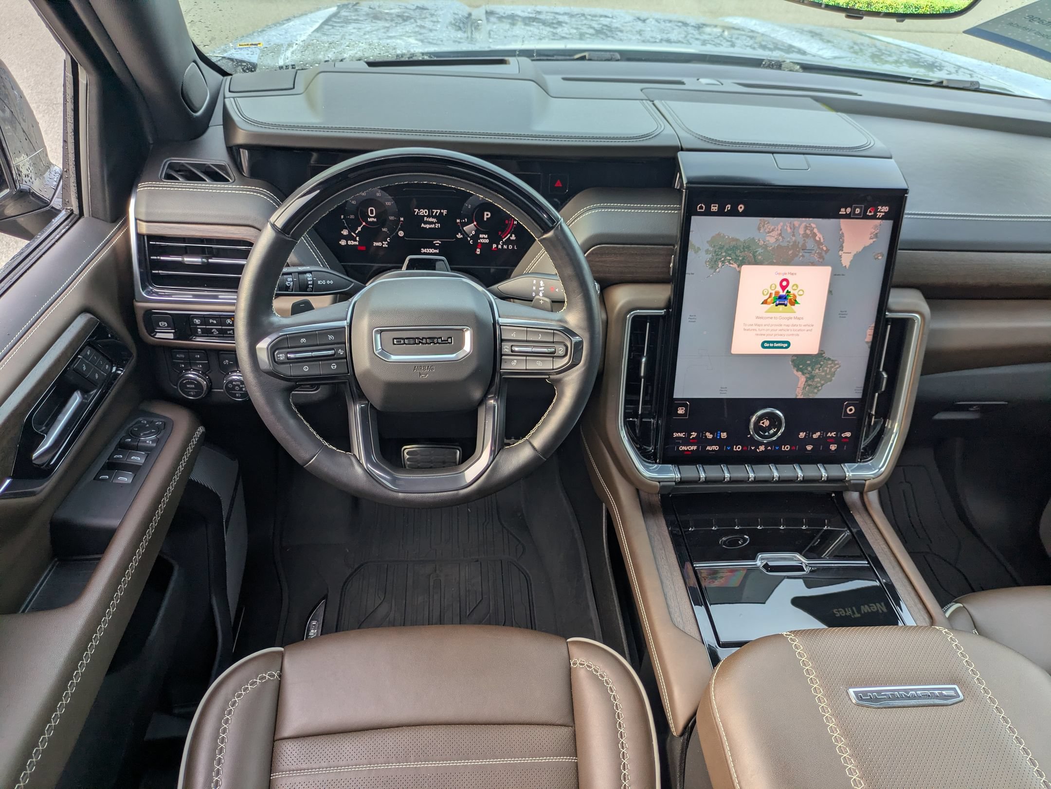 Used 2025 GMC Yukon Denali Ultimate AWD/4WD image 32